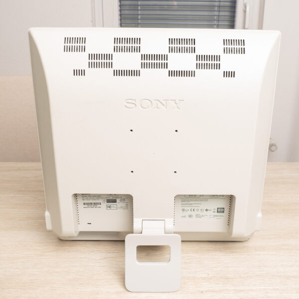 2 écrans Sony SDM-E96D (19 pouces) (occasion) – Image 3